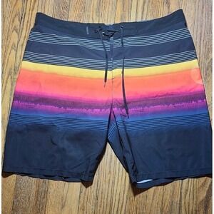 Hurley Phantom Men 36 Shorts Swim Trunks Colorful Resort Beach Rainbow Vacation